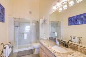 Ένα μπάνιο στο Picturesque Pagosa Springs Retreat with Mtn Views! +29 φωτογραφίες