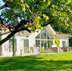 Zahrada ubytování Bastuviken Bed and Breakfast