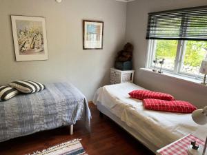 Postel nebo postele na pokoji v ubytování Holiday home in Borgholm near sandy beach