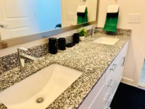 Ảnh trong thư viện ảnh của Charming Home: 2BD/2BA in Kyle, TX! ở Kyle