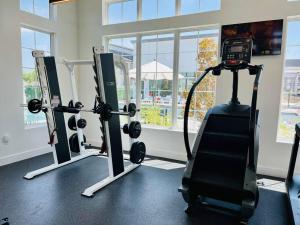 Phòng/tiện nghi tập thể dục tại Charming Home: 2BD/2BA in Kyle, TX!