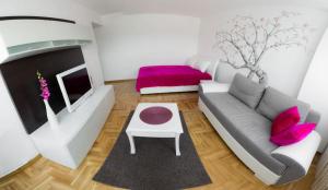 Prostor za sedenje u objektu Apartment Lilly