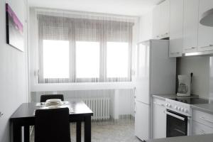 Kuhinja ili čajna kuhinja u objektu Apartment Lilly