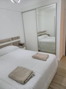 Lova arba lovos apgyvendinimo įstaigoje Moderno departamento de un dormitorio - Boulevard Galvez