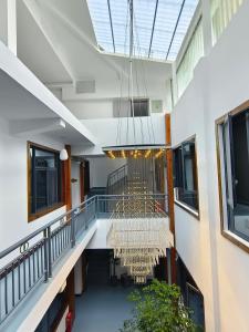Foto sihtkohas Zhangjiajie asuva majutusasutuse Zhangjiajie Borui Hotel - Tianmen Mountain 张家界天门山泊睿庭院酒店 galeriist