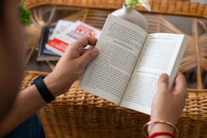 Fotografie z fotogalerie ubytování Daisy by Wabi Sabi Stays with Private balcony v destinaci Rišikéš