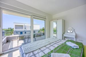 Posteľ alebo postele v izbe v ubytovaní Holiday House Lipa with Private Pool + 37 fotografií