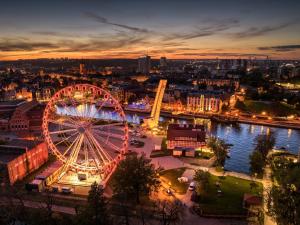 Výhľad na mesto Gdansk alebo výhľad na mesto priamo z apartmánového hotela