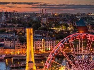 Výhľad na mesto Gdansk alebo výhľad na mesto priamo z apartmánového hotela