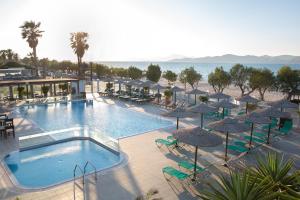 Bazén v ubytování Akti Dimis Hotel nebo v jeho okolí