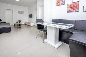 Fotografie z fotogalerie ubytování Apartments Maja v destinaci Ražanj + 81 fotografií