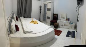 Letto o letti in una camera di Ahmose Pyramids view inn