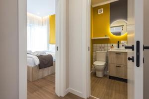 Koupelna v ubytování Apart Hotel Kundzuli + 37 fotografií