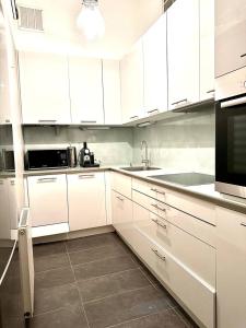 Η κουζίνα ή μικρή κουζίνα στο Stephansdom apartment