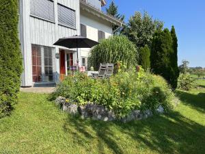Aed väljaspool majutusasutust Sonnenhang