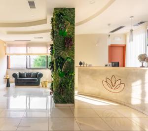 Fotografie z fotogalerie ubytování LUAL Bleisure Hotel v destinaci Pofi