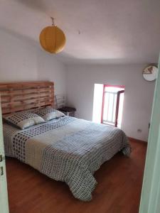 Ένα ή περισσότερα κρεβάτια σε δωμάτιο στο Maison familiale Nantes Sud +6 φωτογραφίες