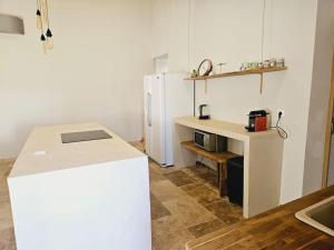 Galeriebild der Unterkunft Le gîte de la marquise - Elégant appartement avec terrasse - in Montboucher-sur-Jabron