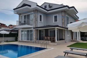 Bazén v ubytování Dalyan Villa Hannibal nebo v jeho okolí