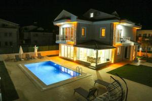 Bazén v ubytování Dalyan Villa Hannibal nebo v jeho okolí