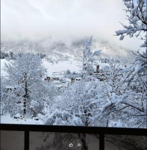 Lastili Inn Hotel v zimě