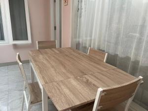 Foto dalla galleria di SYARIAH - Beautiful 3BR Home - 8 min from Centre by Sakura a Krawang