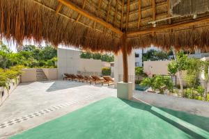Bazén v ubytování Faisano Boutique Hotel by Cruz Hoteles nebo v jeho okolí