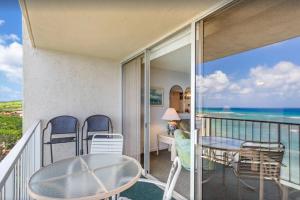 Μπαλκόνι ή βεράντα στο Royal Kahana 1009- Oceanfront unobstructed views from the 10th floor