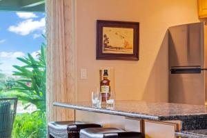 Bebidas em Hale Ono Loa 114- Ground floor partial ocean view gem