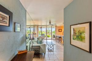 Imagem da galeria de Hale Ono Loa 114- Ground floor partial ocean view gem em Kahana