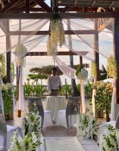 Balcone o terrazza di Nacpan Beach Resort Managed by H Hospitality Group