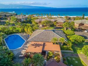 Вид на басейн у Kapalua Ridge Villa 612- Ground floor, ocean view, updated Kapalua Ridge або поблизу