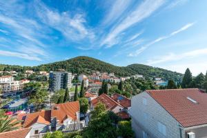 Nespecifikovaný výhled na hory nebo výhled na hory při pohledu z apartmánu