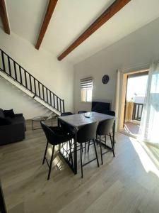 Гостиная зона в Apt neuf à 1 min de la mer à Sausset