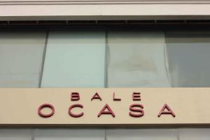 Certificato, attestato, insegna o altro documento esposto da Bale Ocasa