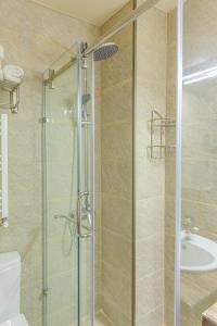 Hotel 25 Bakuriani的一间浴室