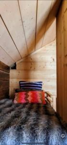 Zdjęcie z galerii obiektu Chalet de luxe avec jacuzzi Hammam et billard w mieście Allos