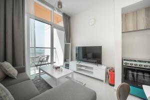 Fotografie z fotogalerie ubytování StoneTree - Cozy Fully-Furnished 1 BR in Damac Hills v Dubaji