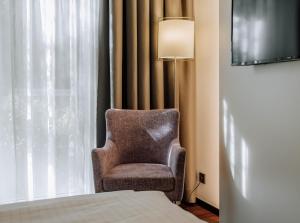 TV a/nebo společenská místnost v ubytování HEINhotel vienna airport