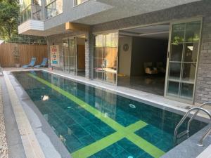 Bazén v ubytování Smart home 5 2+1 nebo v jeho okolí