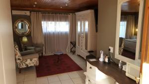 Gallery image of At The Nest Bed & Breakfast Guesthouse in Aliwal North