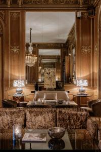 Posezení v ubytování Schlosshotel Berlin