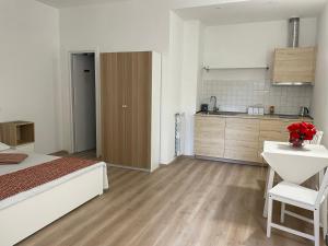 Kuchyň nebo kuchyňský kout v ubytování Hotel Casa Valdese Roma