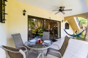 Gallery image of Casa del Sol 25 in Potrero +26 photos