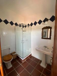Uma casa de banho em Casal Serrano Charme e Tranquilidade