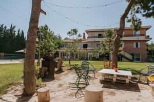 Κήπος έξω από το Villa Exclusiva Balcón Rosa mirando a Torrevieja