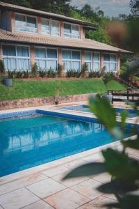 A piscina localizada em Village Du Lac Hotel ou nos arredores mais 30 fotos