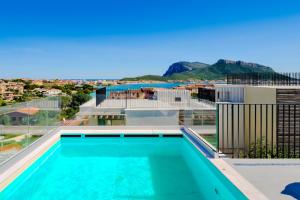 Bazén v ubytování Villa MIrto - Golfo Aranci, Baia Caddinas Sardinia, Costa Smeralda nebo v jeho okolí