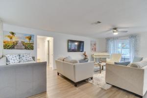 Gallery image of Largo House with Backyard Oasis and Proximity to Beach in Largo +18 photos