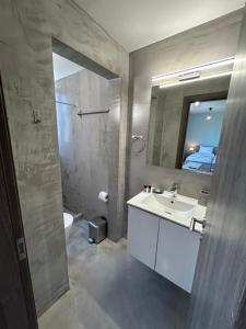 Kúpeľňa v ubytovaní Peania Domus + 37 fotografií